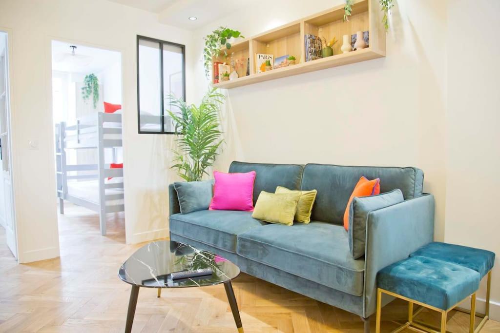 Trendy Familly In Mouffetard Apartment Paris